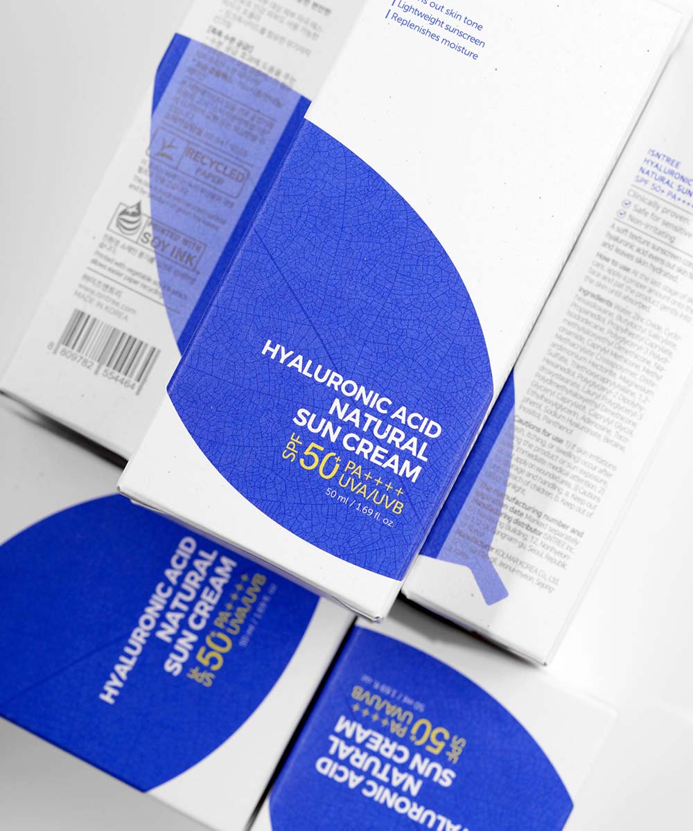 Isntree - Hyaluronic Acid Natural Sun Cream (SPF 50+)